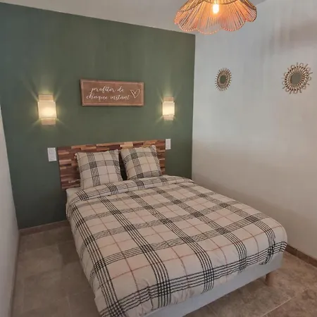 Holiday home Maison Pour 6 Personnes Le Bugue